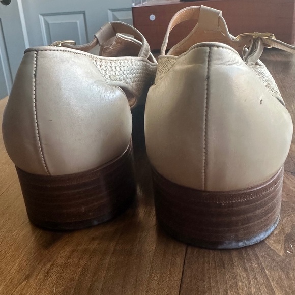 Men's BALLY Vintage Beige Leather Dress Shoes - Size 10-1/2 - Picture 4 of 5